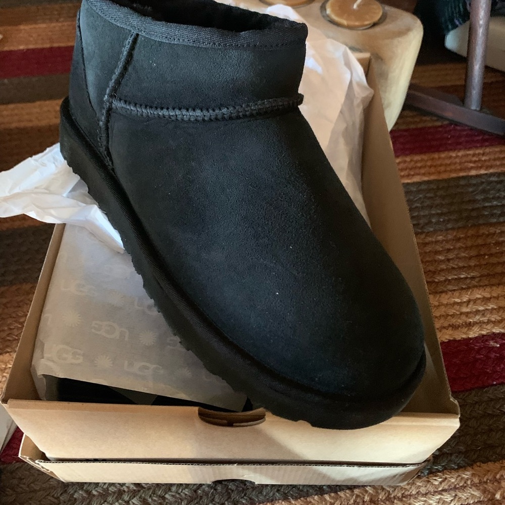 Ugg ultra mini